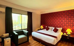 Atrium Boutique Hotel